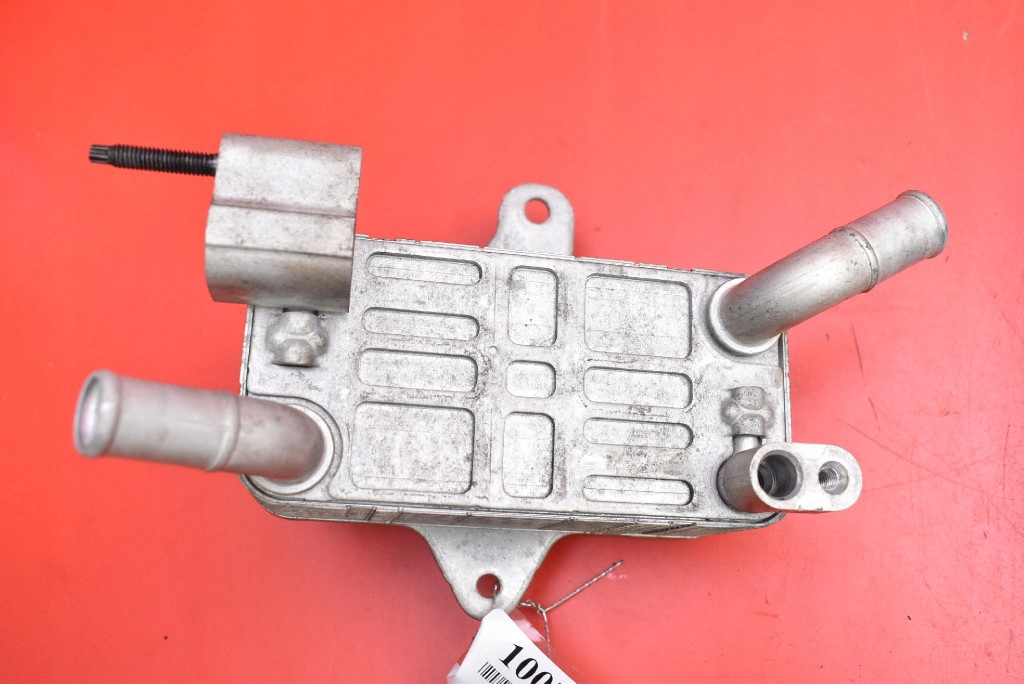 фото №1, Радиатор масла toyota bz4x 204 km 22-