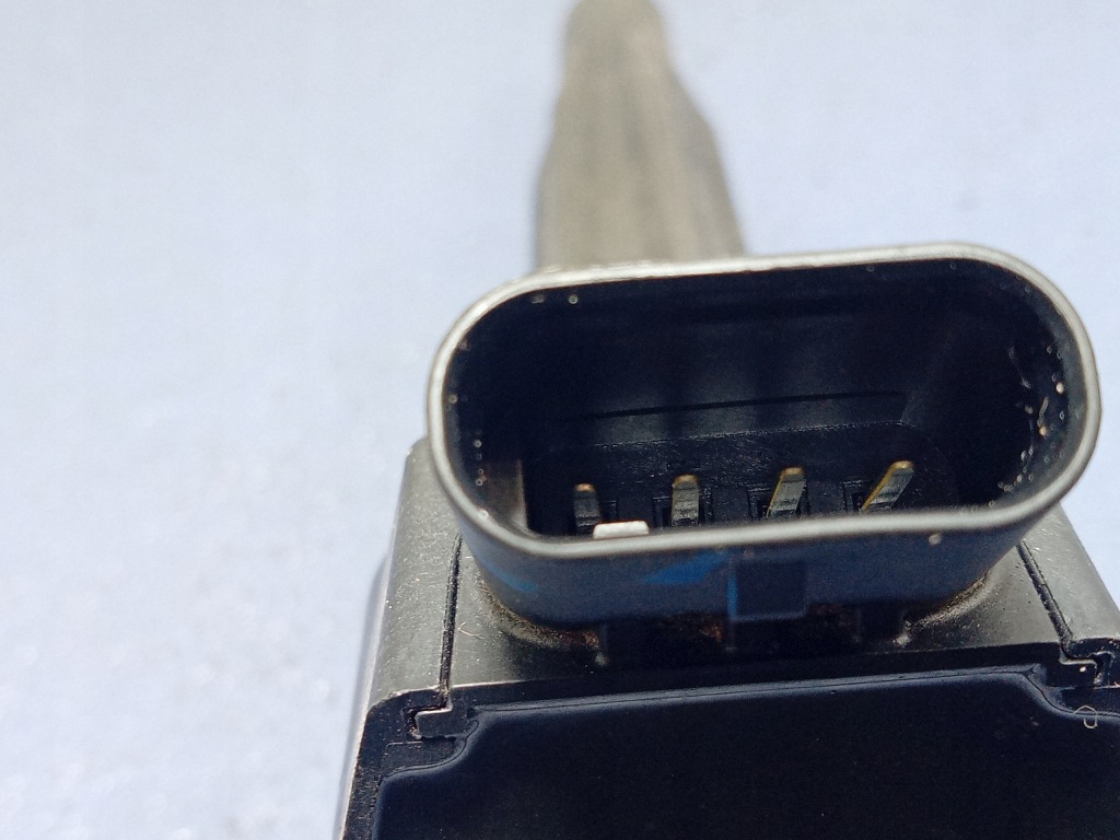 фото №4, Hyundai tucson iv 1.6 hybrid катушка зажигания