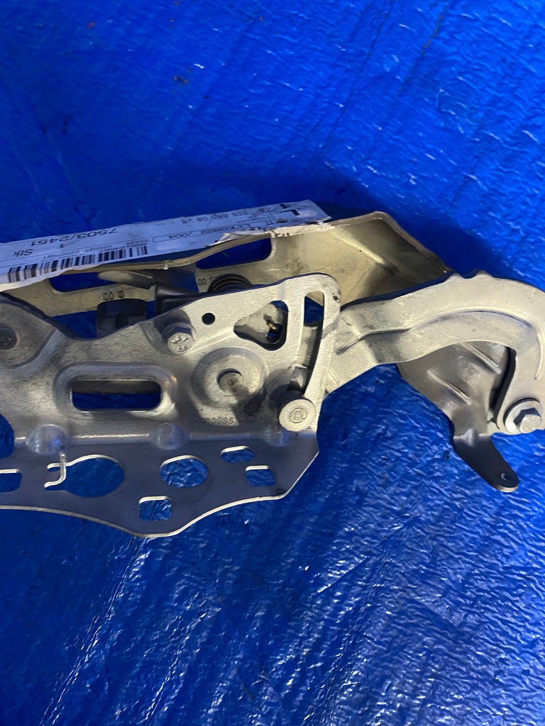 фото №8, Оригінальний петля капот сторона ліва a2058800828