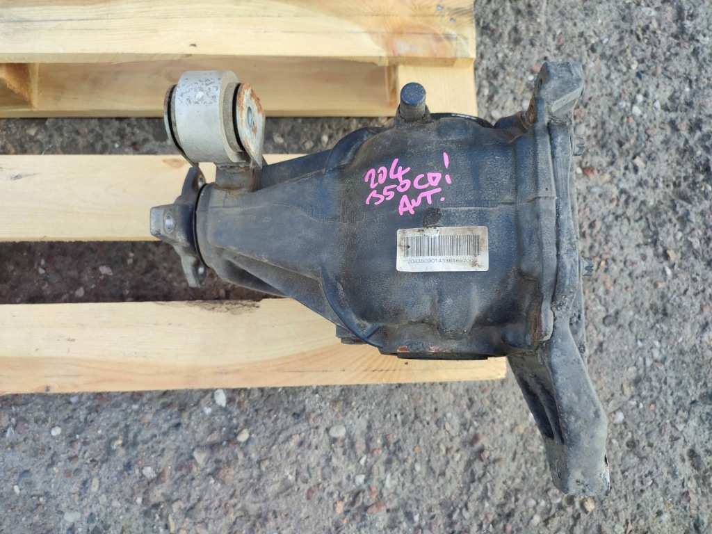 Купити Mercedes w204 задній диференціал 3.0 350 cdi автоматична коробка передач