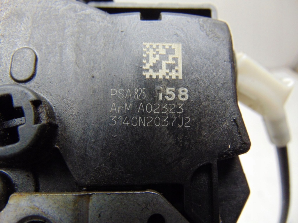 Замок дверь левый перед peugeot 5008 6 pin европа psa825158 Цена