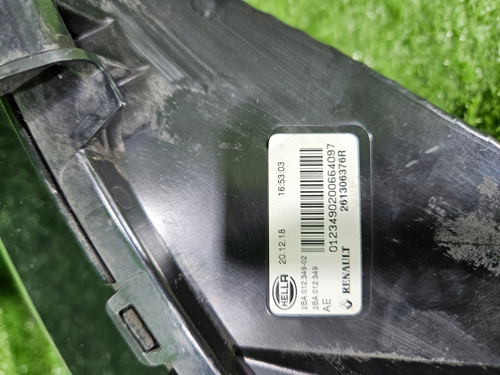 фото №7, Renault megane iv поворотник правий перед 261306376r 2016