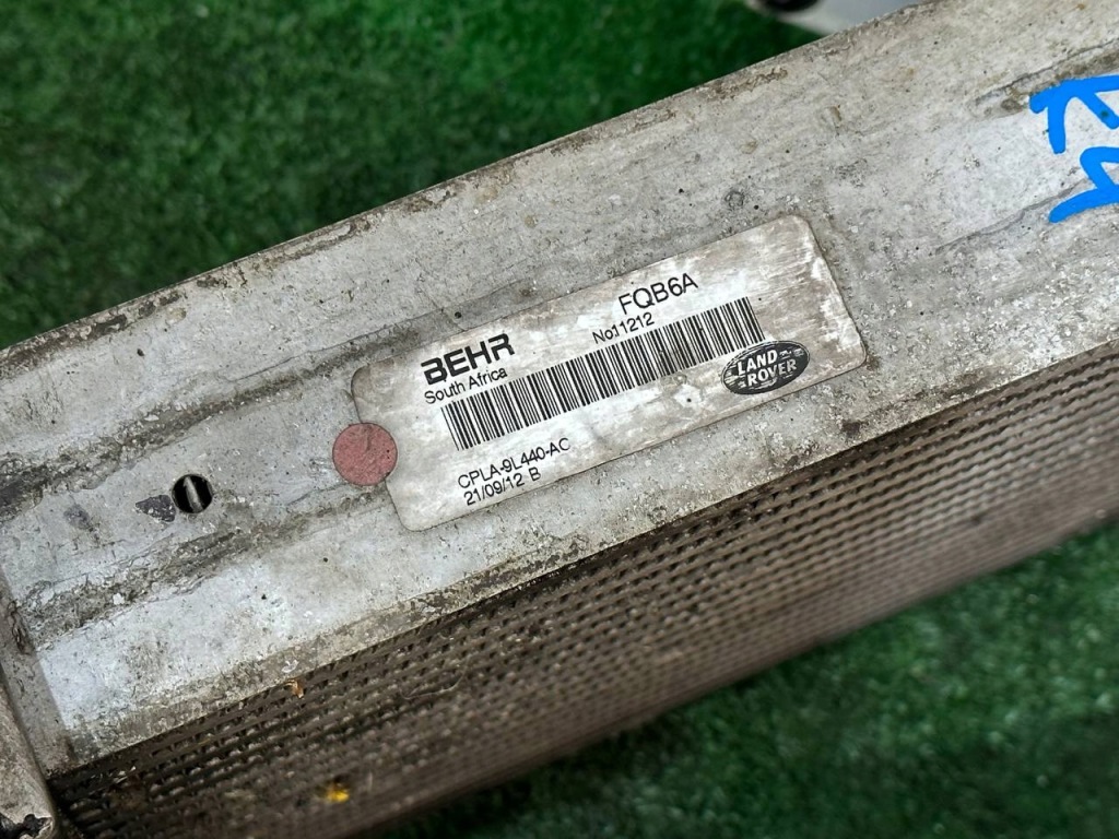 Интеркулер range rover l405 cpla-9l440-ac Доставка