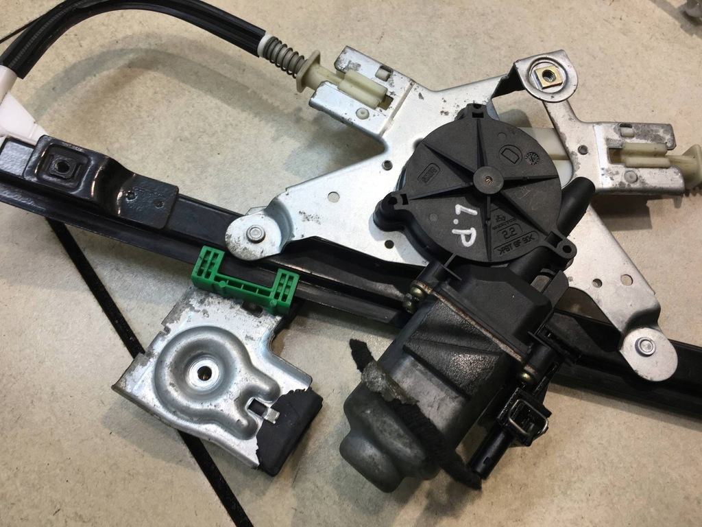 фото №1, Подъемник стекло левый перед ibiza ii fl