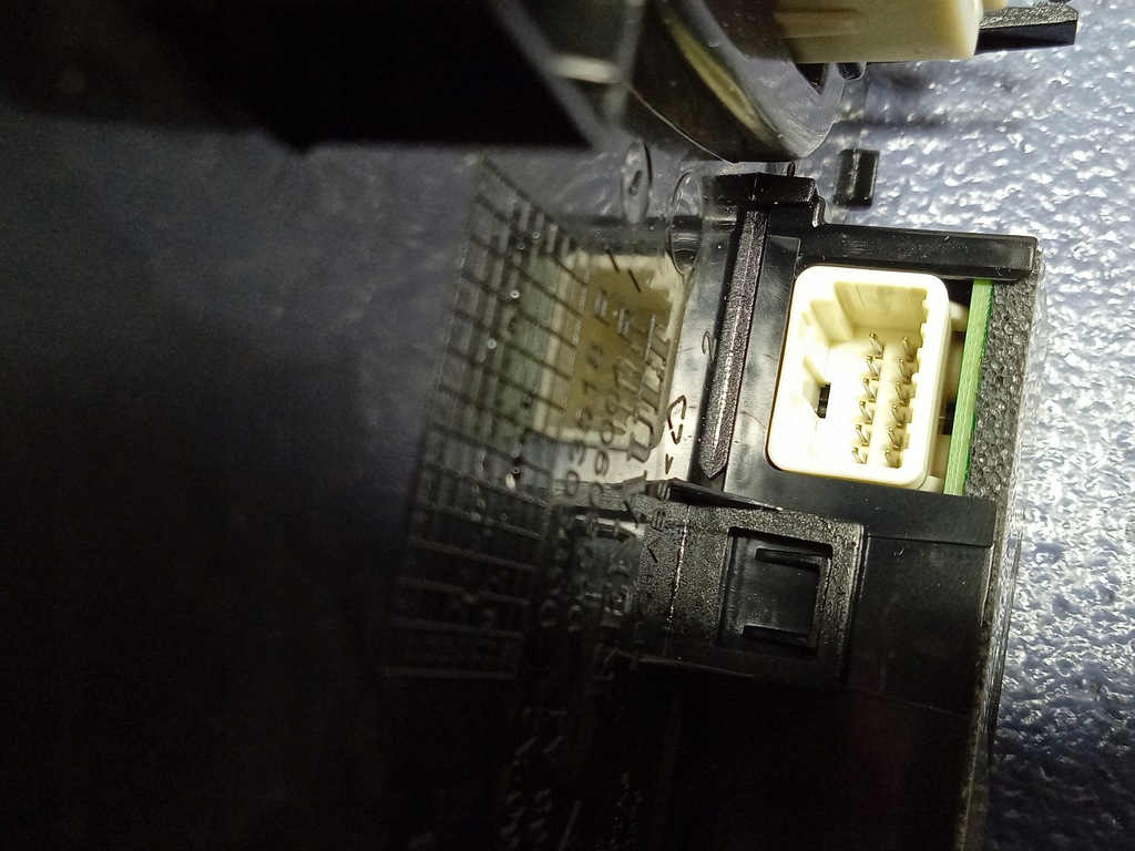 фото №6, Renault clio v 19- лампа стельовий перед led 969803518r