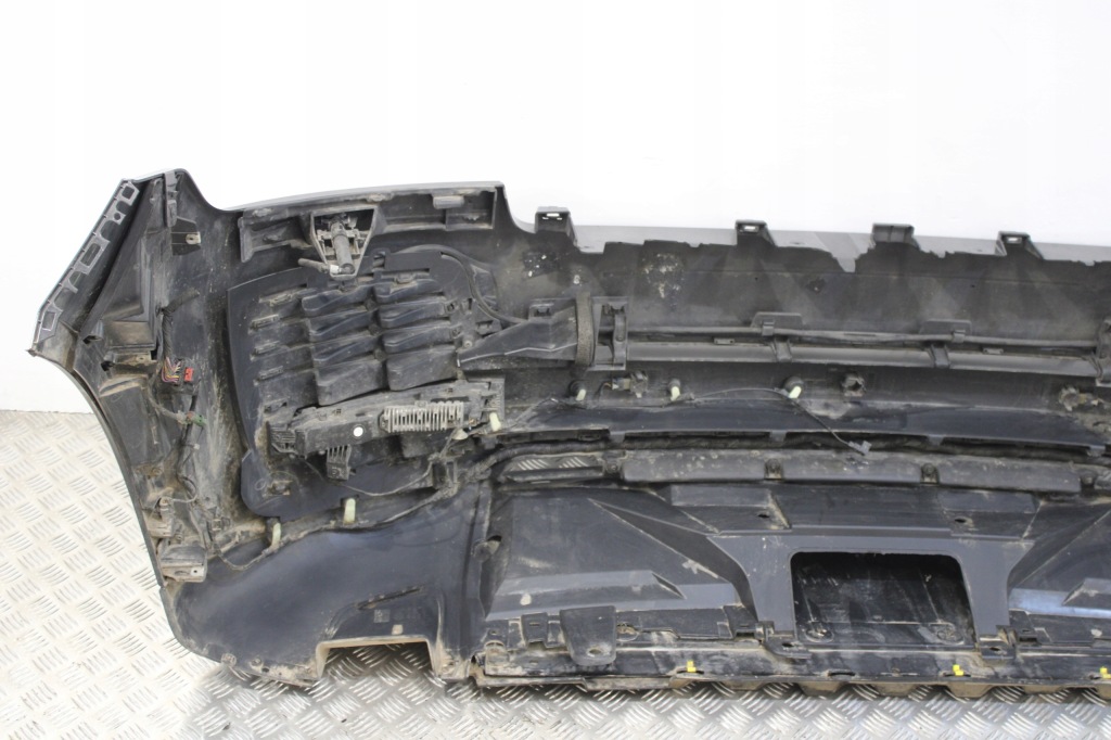 Бампер перед передній комплектний  6 x pdc land range rover vogue l405 рестайлінг Недорого