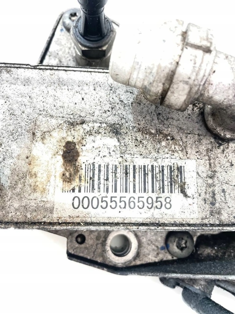 Радіатор основа кронштейн фільтра оливи opel insignia a 2,0 cdi 55565958 Зі Шроту