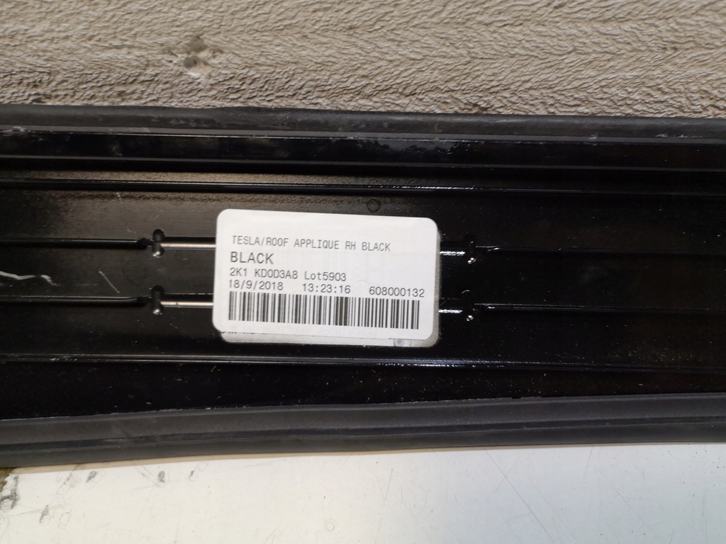 фото №13, Молдинг дахова tesla s