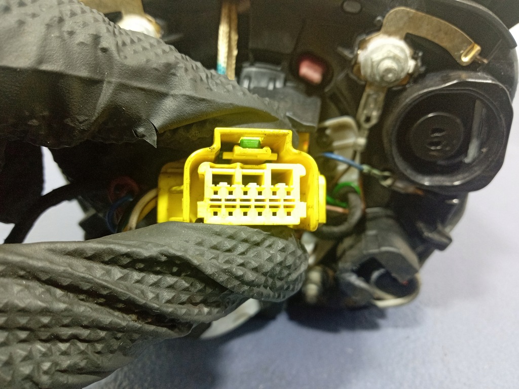 фото №5, Audi sq8 rsq8 4m8 подушка безопасности подушка водителя 4m0880201t