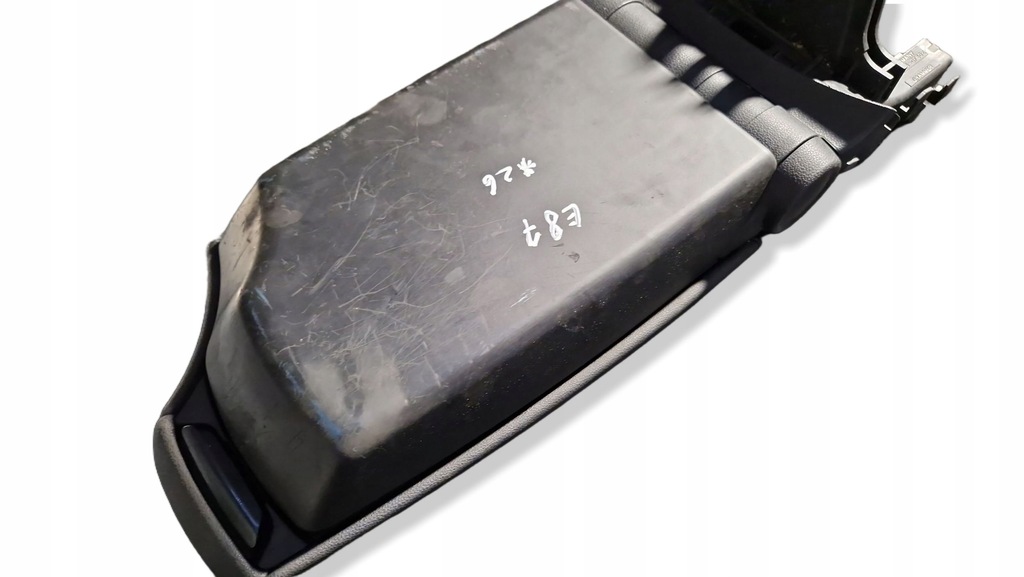 фото №7, Підлокітник консолі перед bmw 1 e81 e87 7143596