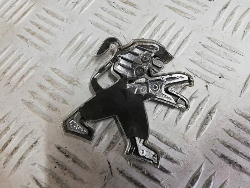 фото №2, Значок крышки peugeot 508 sw