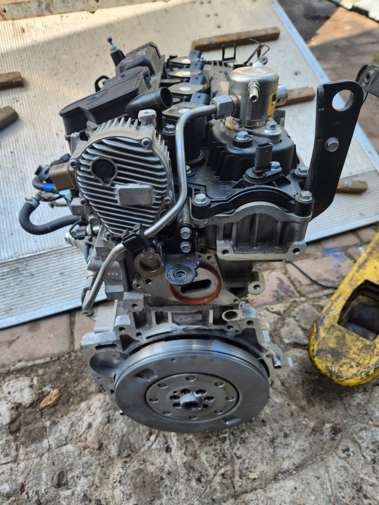 Двигатель 1.6 plugin g4ft kia hyundai 2022r. Недорого