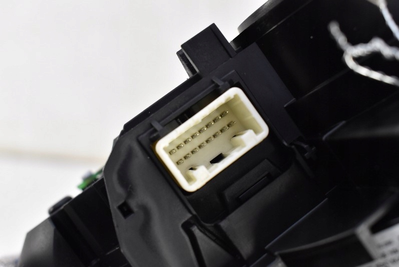 фото №6, Переключатель комбинированный подрулевой переключатель mazda 2 ii de 08r