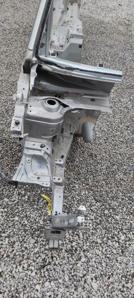 фото №2, Suzuki vitara четверть правая rok 2022 цвет zcd