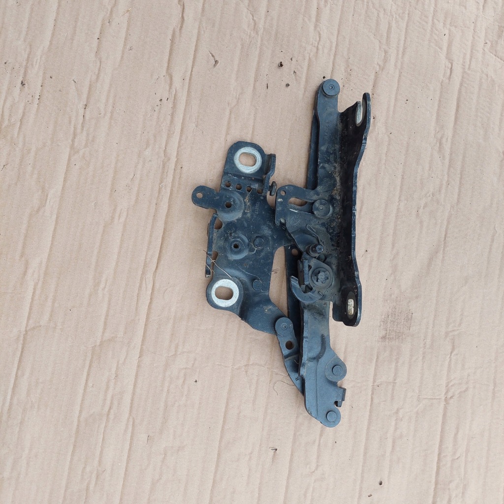 фото №1, Bmw 4 f30 f32 петля капот правый оригинал 139896-10