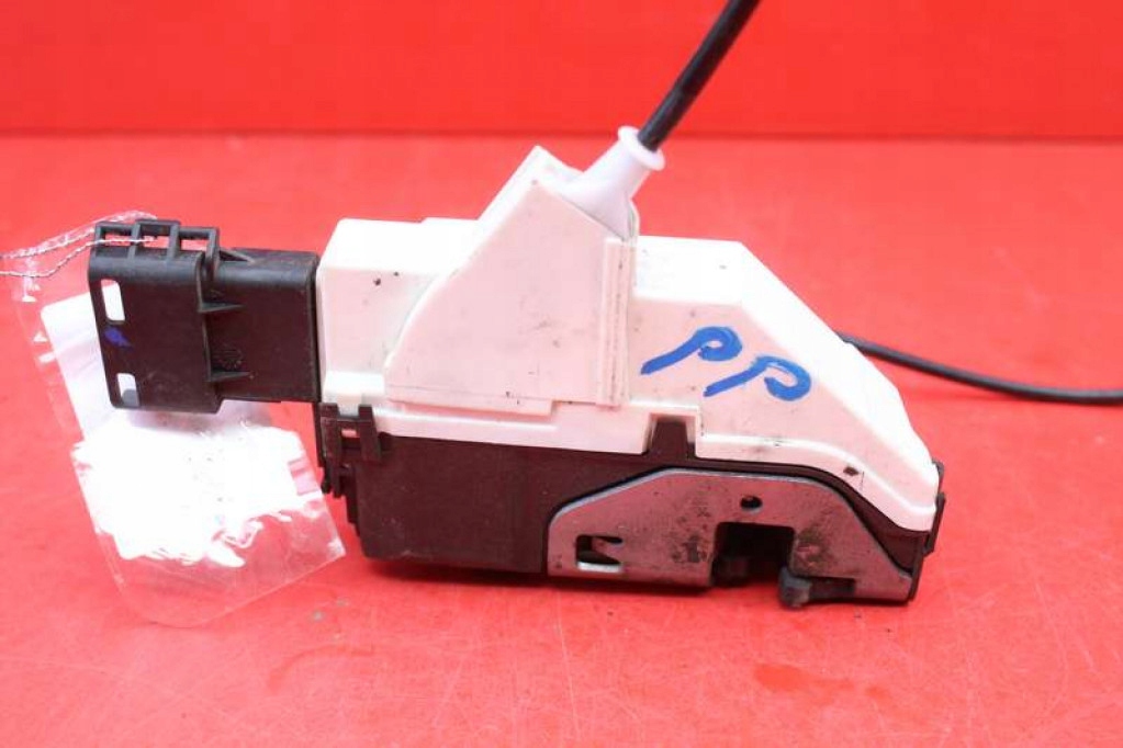 фото №5, Замок двері правий перед передній eu 567147 peugeot 308 1 i 07-11