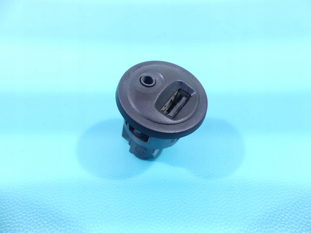 фото №1, Разъём usb peugeot 208 i 12-19 9800714177