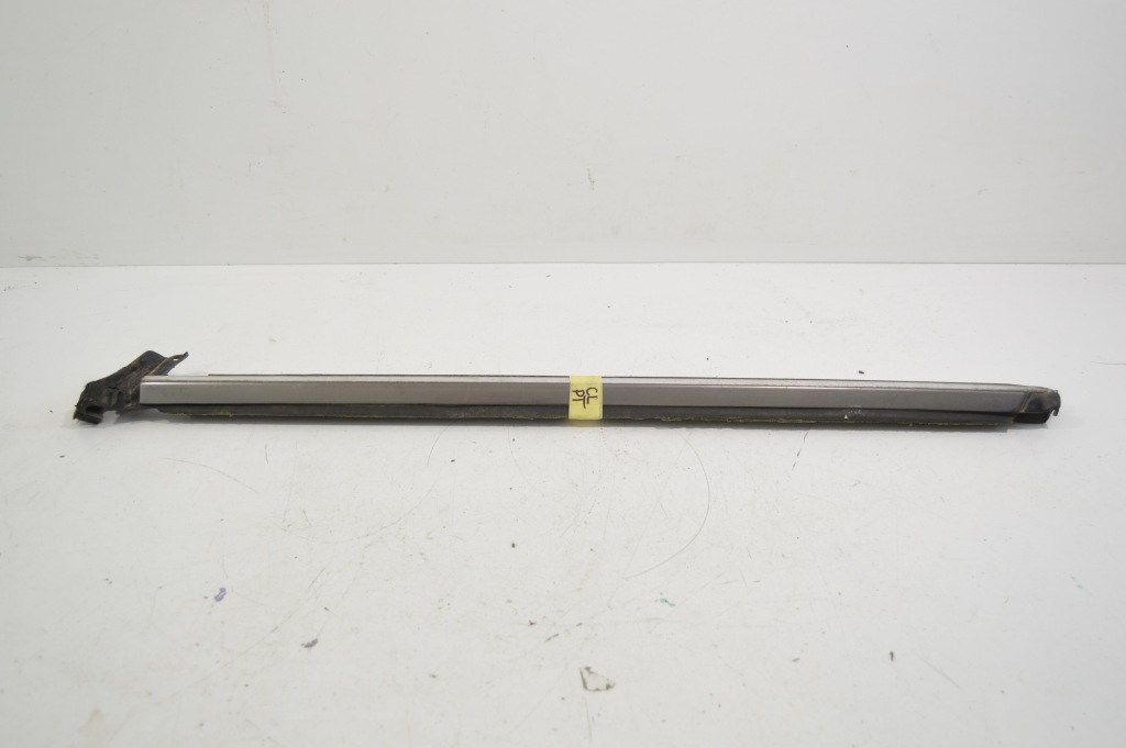 фото №1, Молдинг уплотнитель прокладка правая задняя mercedes w140 coupe c140 cl