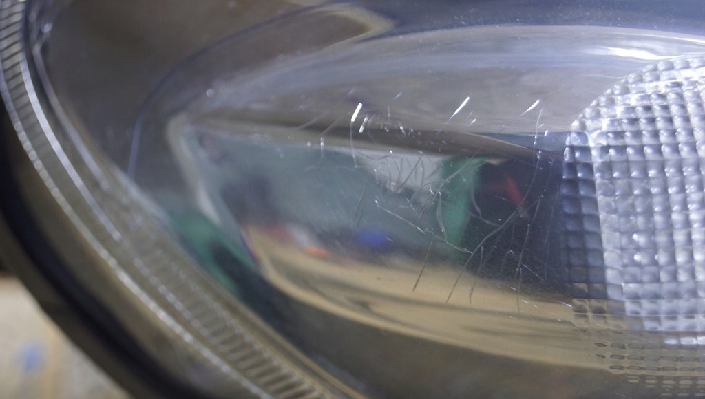 фото №9, Лампа права перед nissan note e11 uk