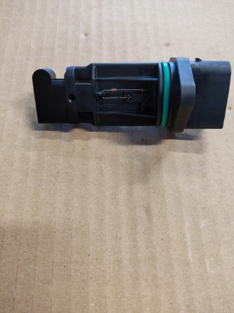 Расходомер bosch audi a4 a6 a8 2.5 tdi 0281002429 с Разборки