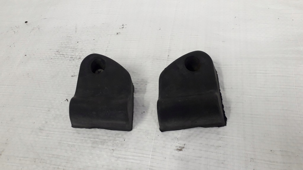 фото №1, Відбійник капот vw passat b6 3c0823428