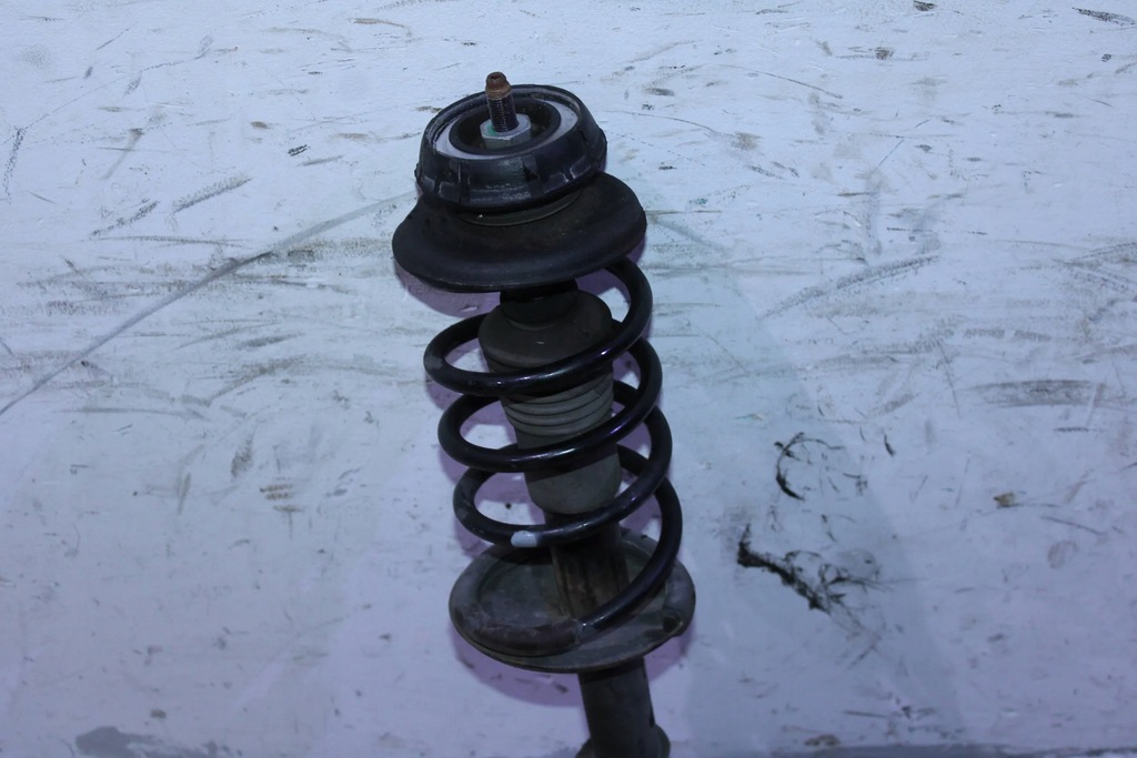 фото №3, Поворотный кулак левая перед передняя dacia sandero