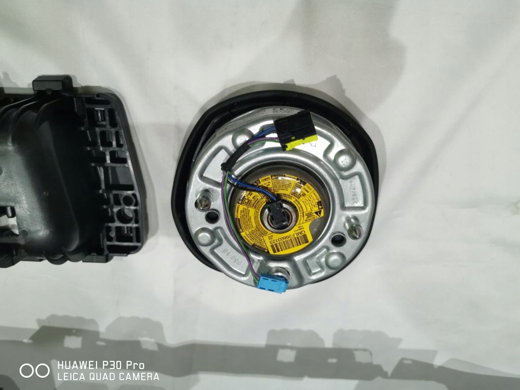 фото №9, Bmw 8 g14 g15 g16 панель приладів приладова консоль + 2 подушка безпеки dół бежевий