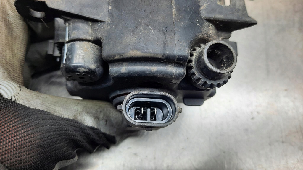 фото №4, Протитуманна фара лівий перед renault megane ii 8200074008