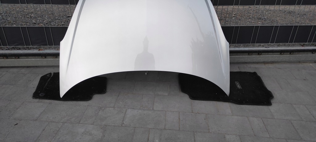 Капот кришка двигуна opel corsa d z157 без  іржа ! Ціна