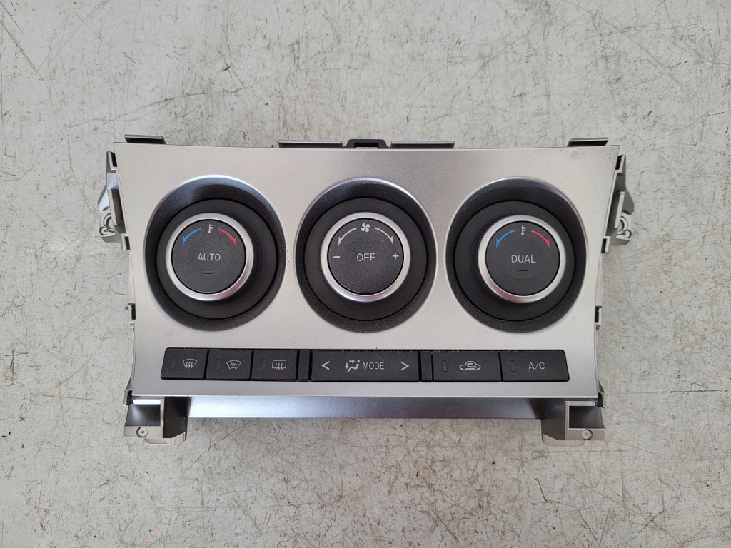 фото №1, Mazda 3 bl 11r панель кондиционера