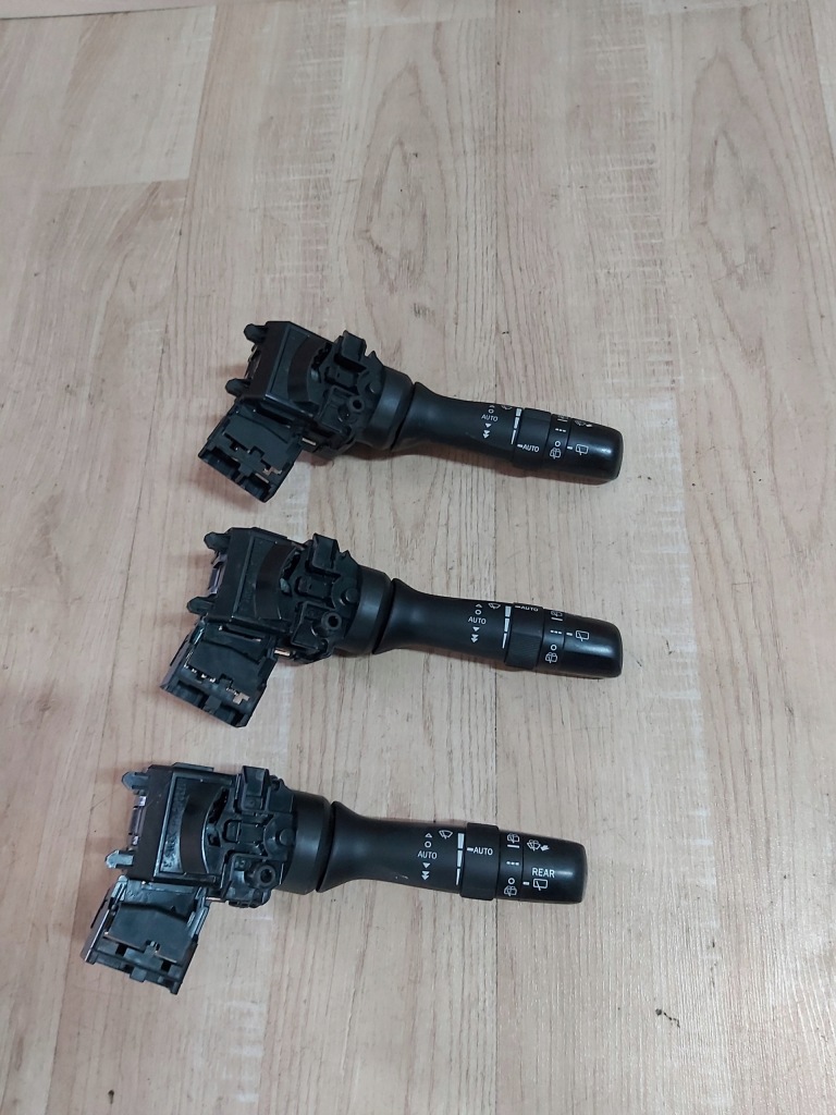 фото №1, Toyota rav4 iii важіль перемикач двірник