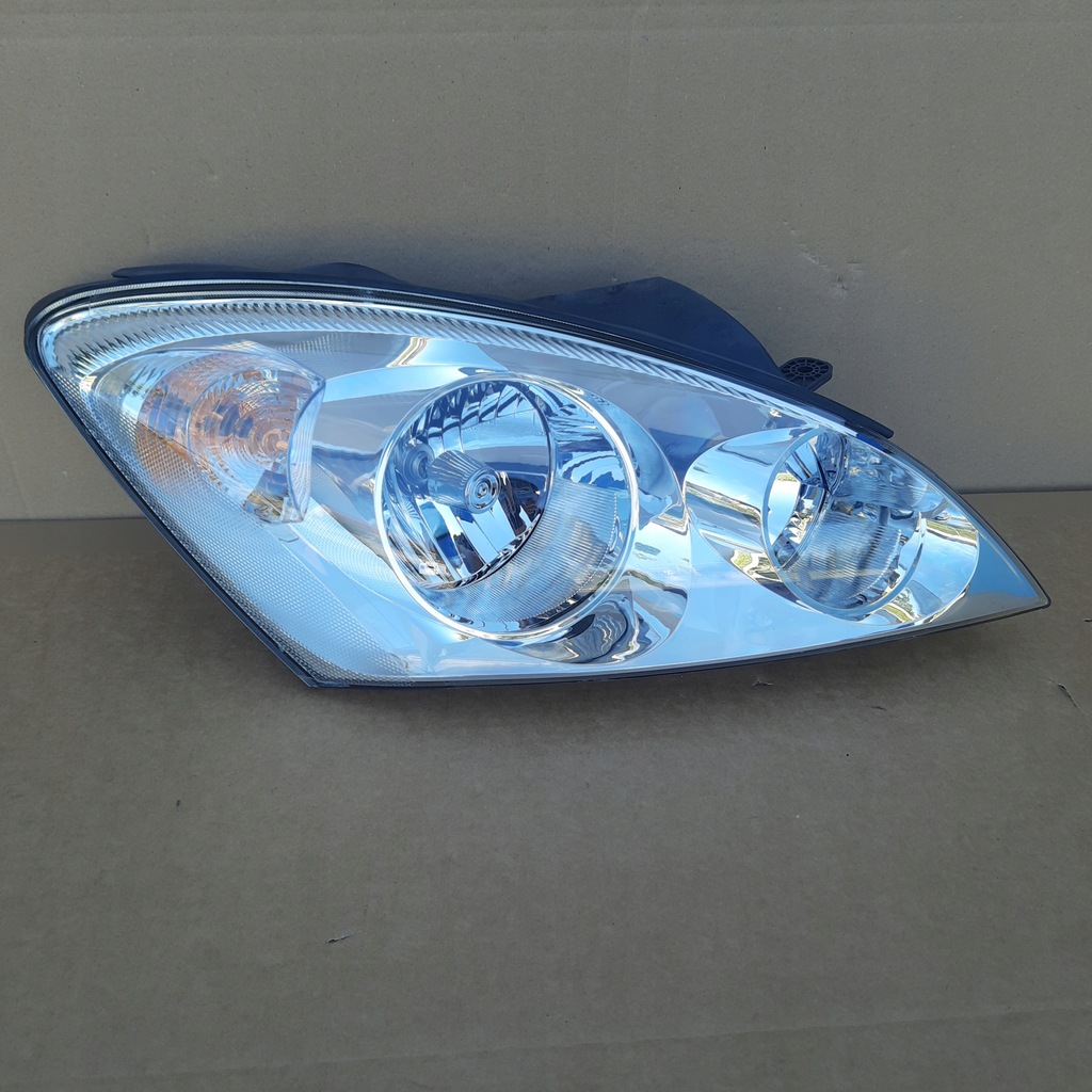 фото №1, Лампа перед права kia ceed i 06-09