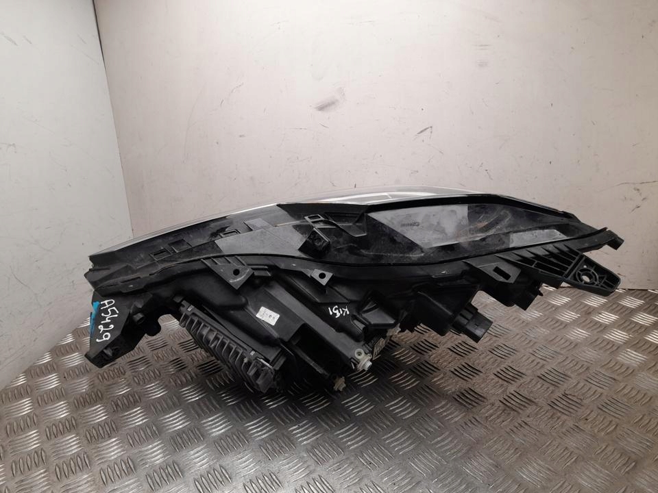 фото №7, Лампа передня polestar 4 2025 з правої 80010656