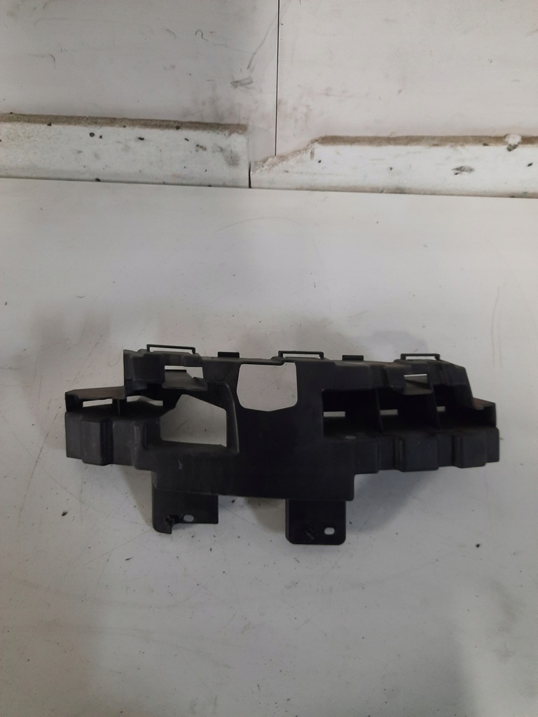 фото №1, Напрямна бампера правий перед ford cmax