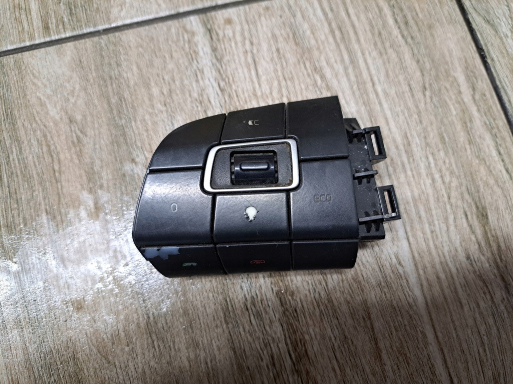 фото №1, Клавиша кнопки руля volvo fh 4 fm 4