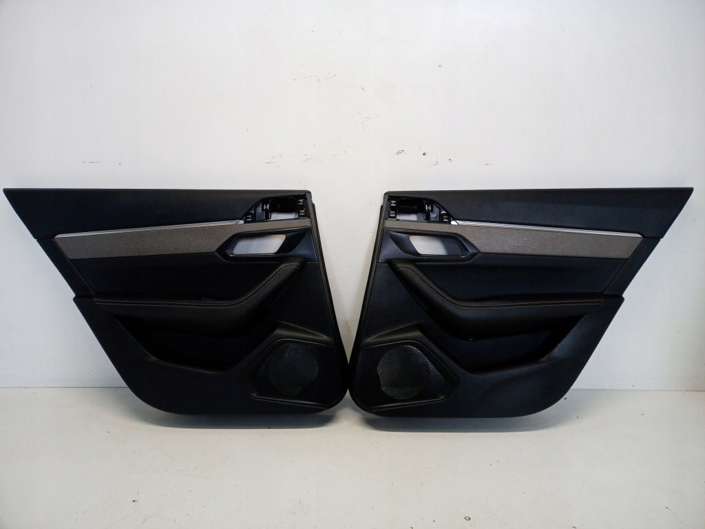 фото №16, Сидіння заднє сидіння pół шкіра підігрів масаж обшивки peugeot 508 ii sedan