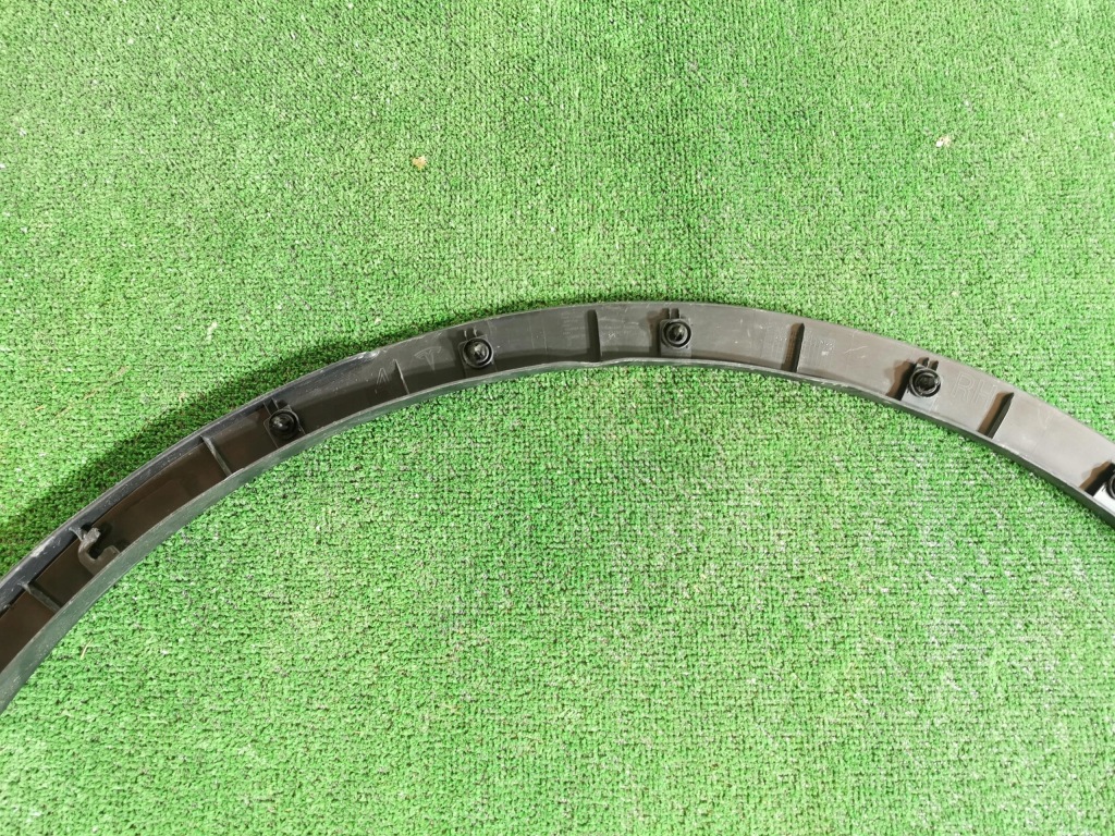 Молдинг на крыло правая задний  задняя tesla y 1658694-00-a Киев