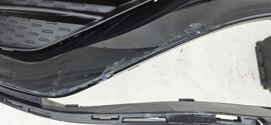 фото №11, Бампер mercedes c-klasa w206 21- перед amg передний c206