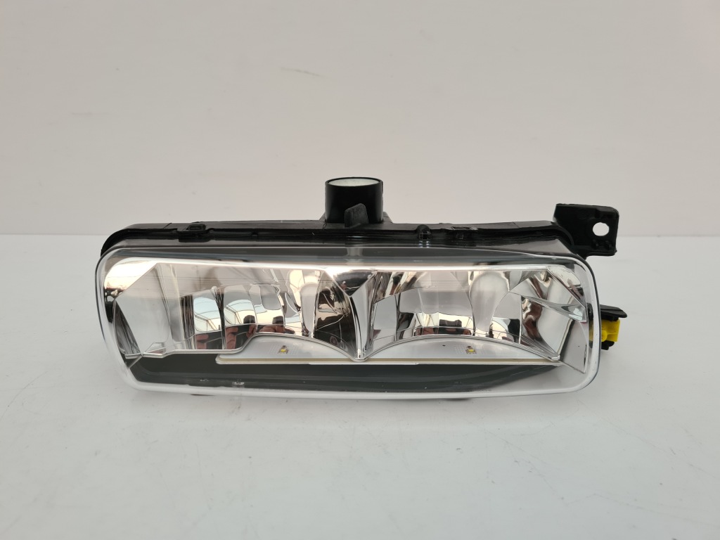 Купить Противотуманная фара правый  range rover sport l494 ck52-15200-ac