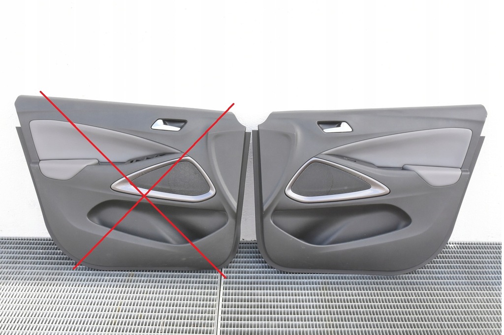 фото №1, Opel crossland x обшивка дверь правый перед ambiente кожа серая