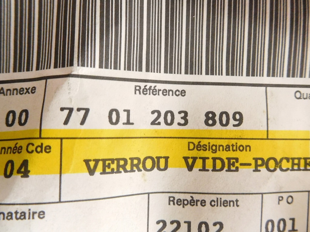 фото №7, Вкладка замка renault safrane 7701203809