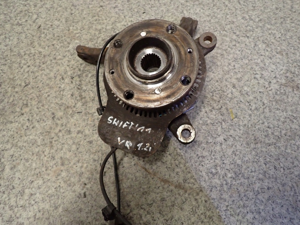 фото №4, Suzuki swift 10- поворотний кулак передня права