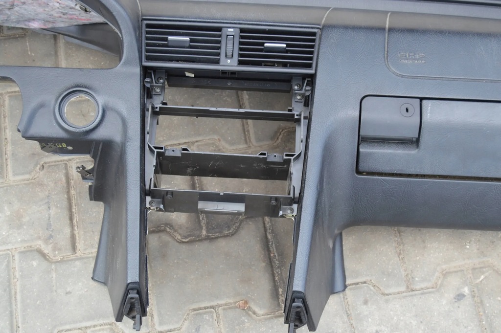 фото №6, Mercedes-benz c w202 панели приборная, консоль