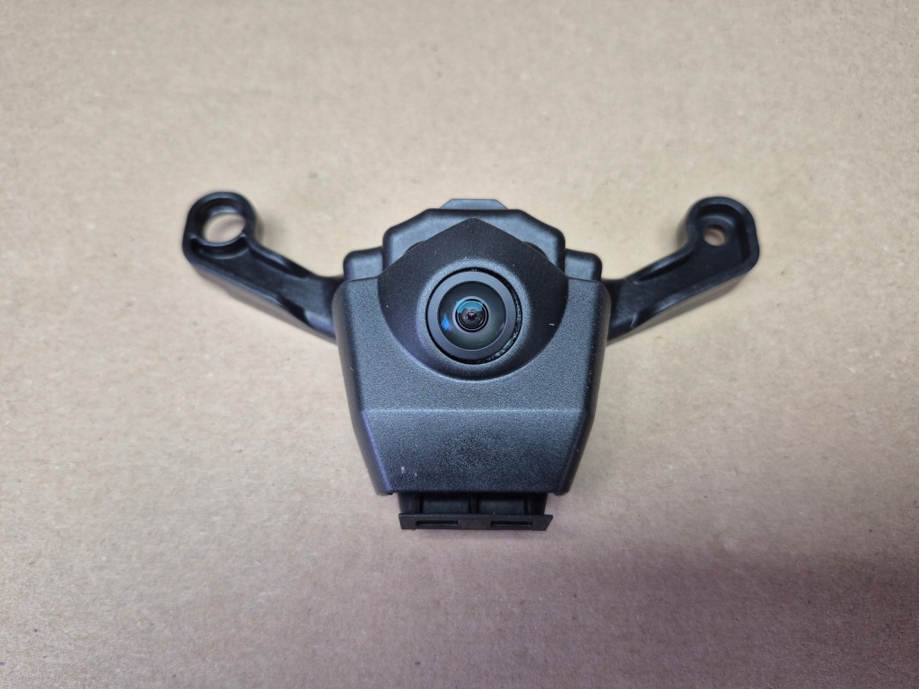 фото №1, Audi q8 4m8 камера кронштейн кронштейн w решётка радиатора