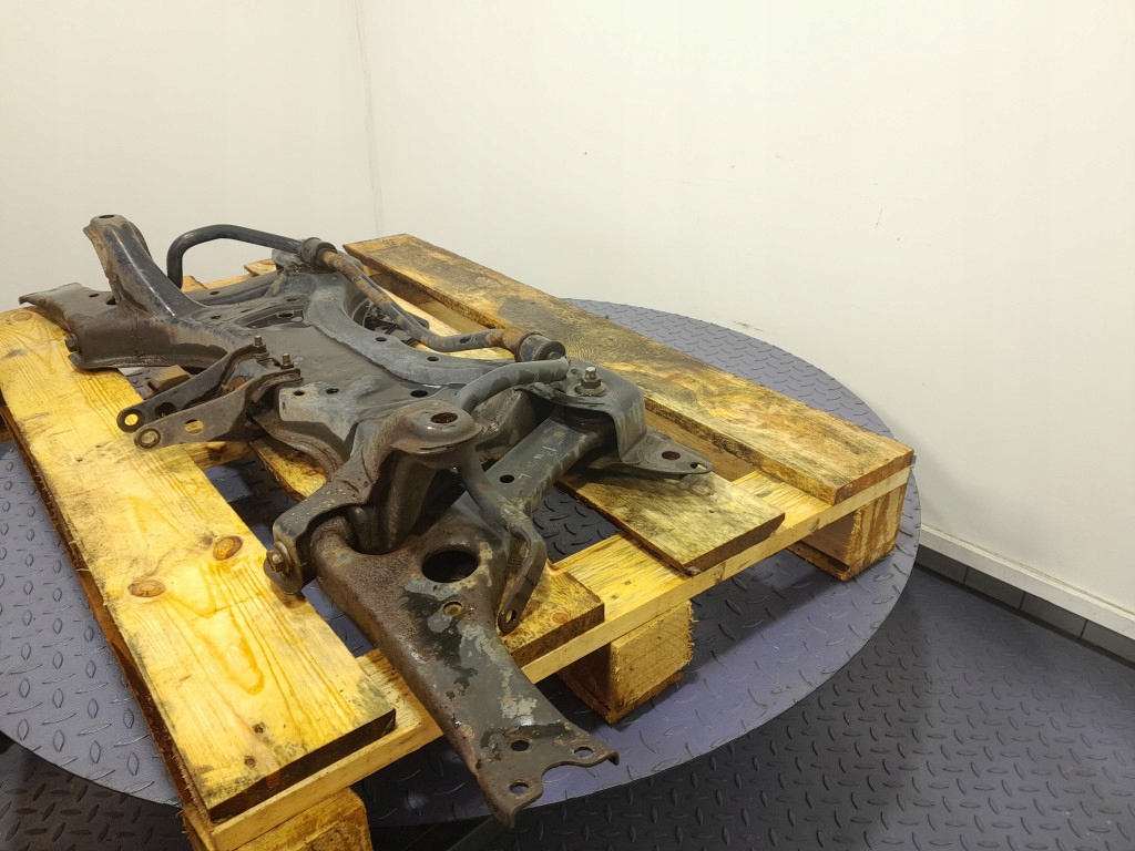 фото №5, Toyota prius ii 03- поперечина підрамник підрамник перед