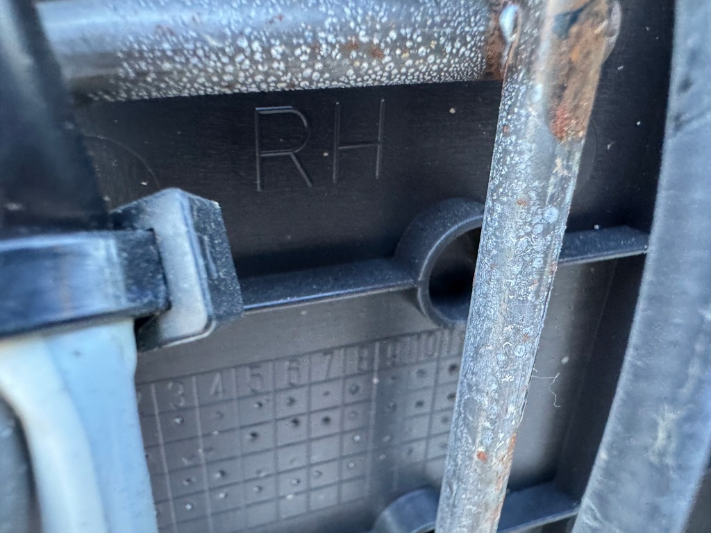 фото №13, Mitsubishi outlander iii 3 12r- сиденья заднее сиденье задняя задняя