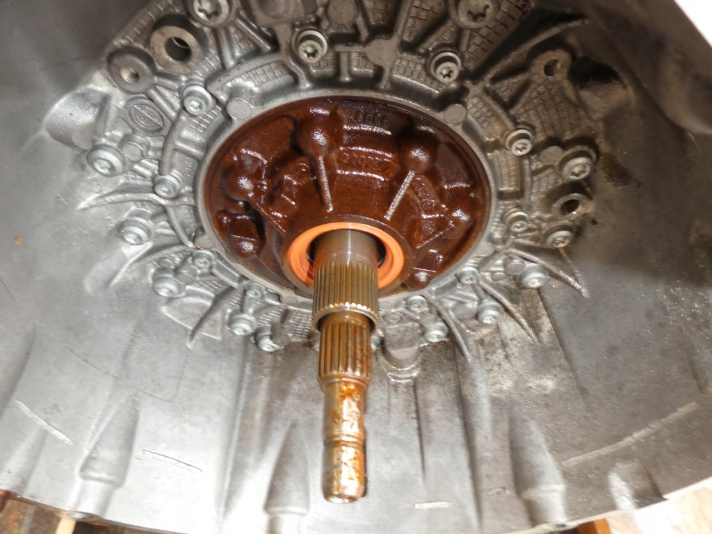 Коробка передач передач редуктор ssangyong rexton 1632710901 Недорого