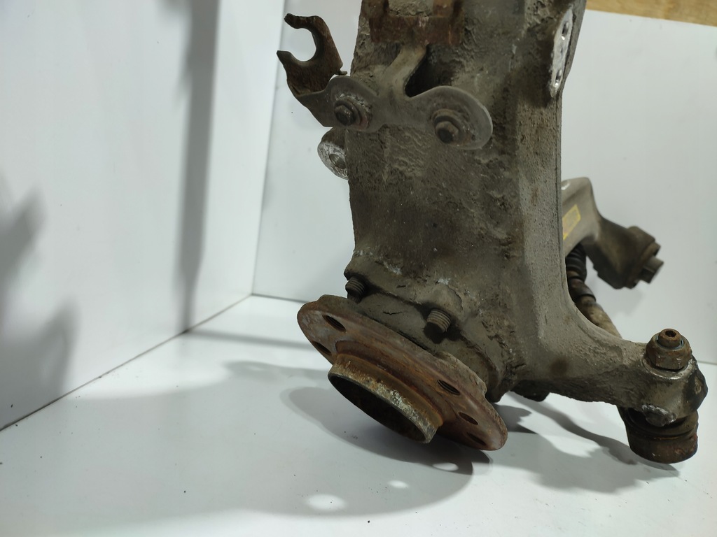 фото №5, Bmw f06 f12 f13 640d підвіска правий перед поворотний кулак важіль амортизатор m