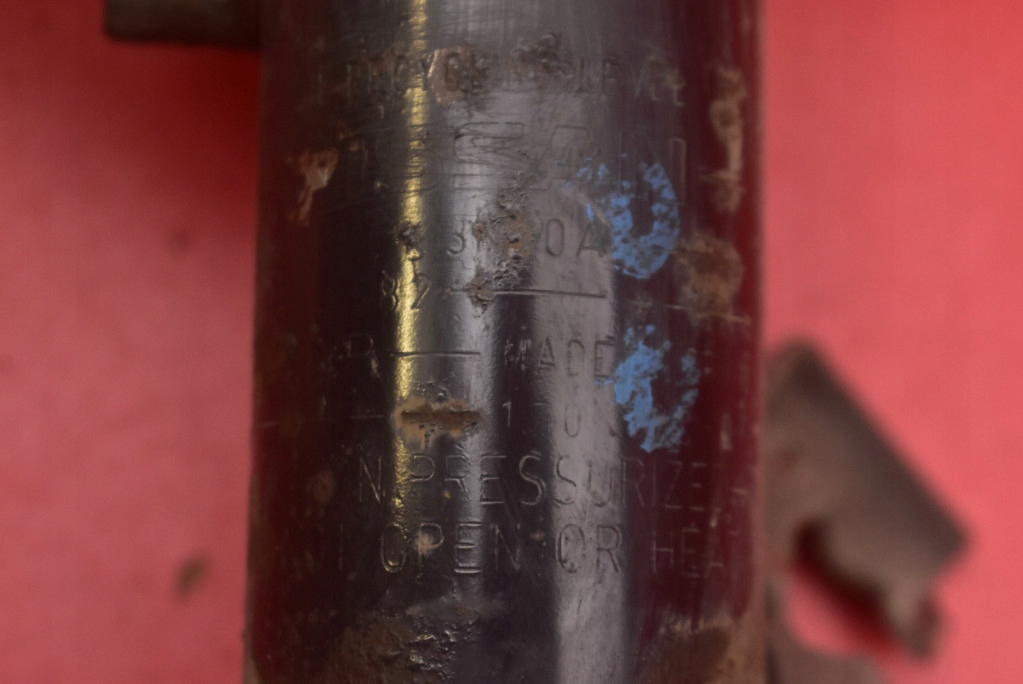 фото №7, Амортизатор правый перед 54302-3nl0a nissan leaf 1 i ze0 lift 10-17