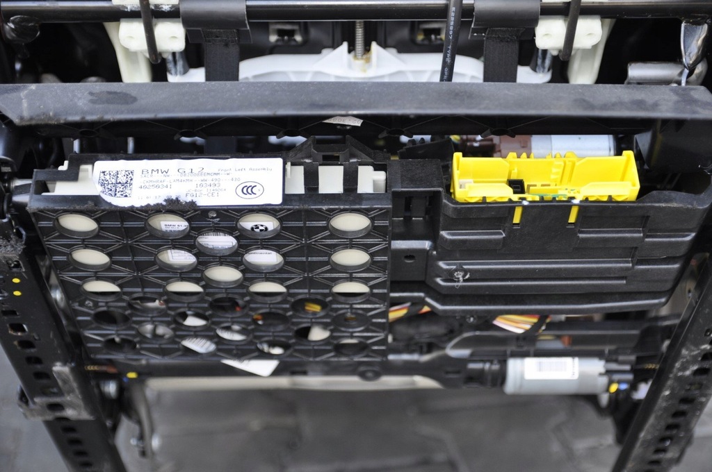 фото №10, Bmw 7 g12 long сидіння шкіра масаж підігрів комфорт